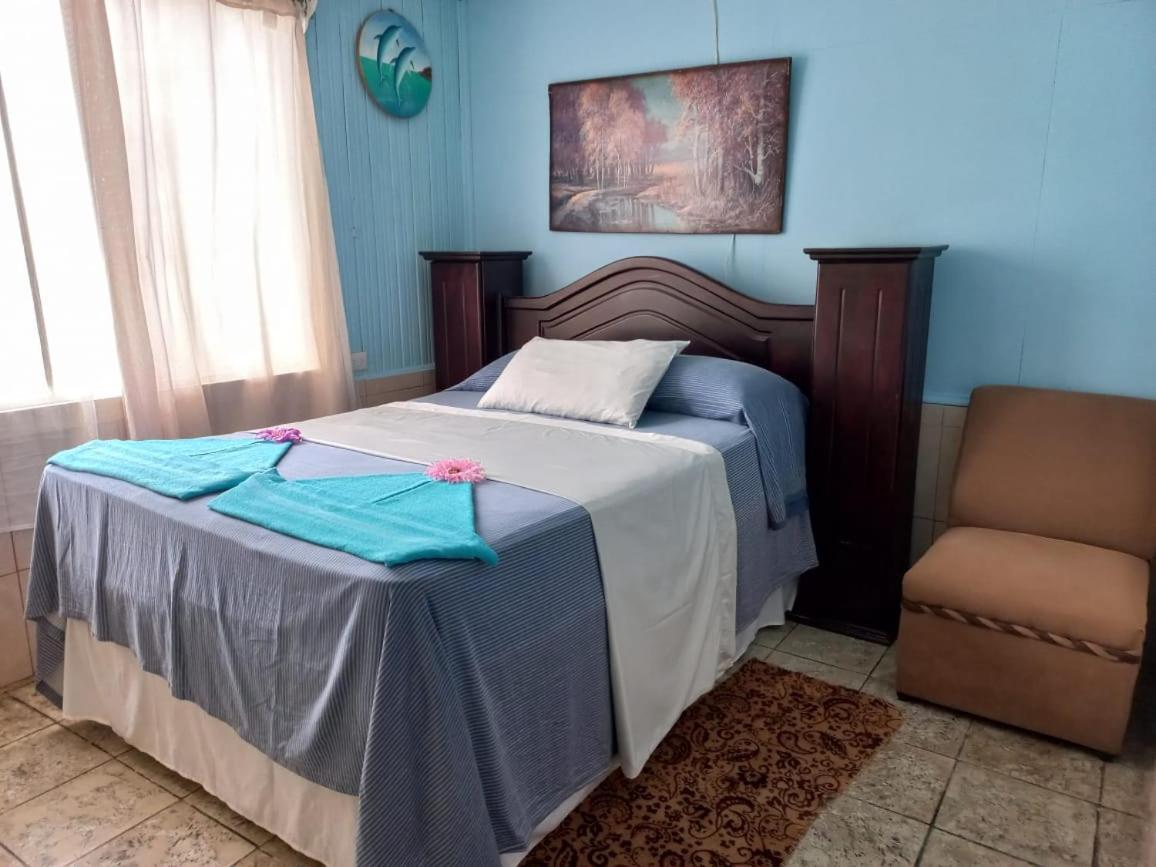 Hotel Margarita Sierpe エクステリア 写真