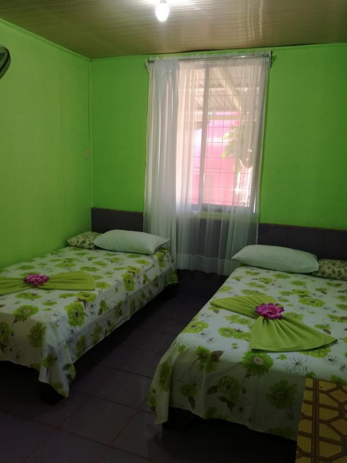 Hotel Margarita Sierpe エクステリア 写真