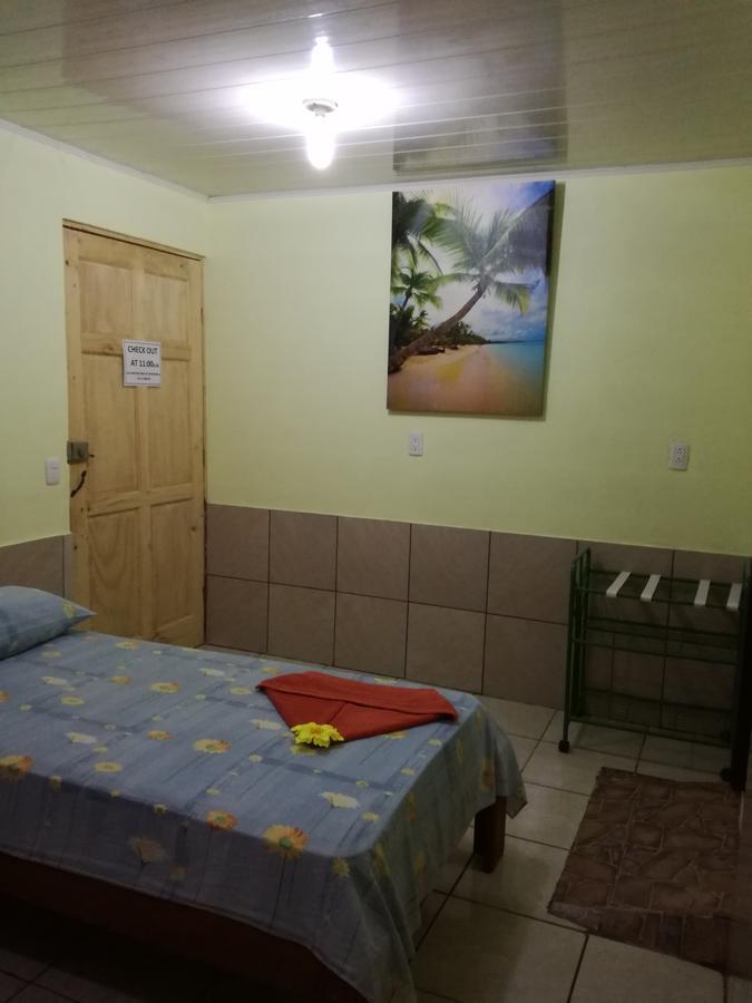 Hotel Margarita Sierpe エクステリア 写真