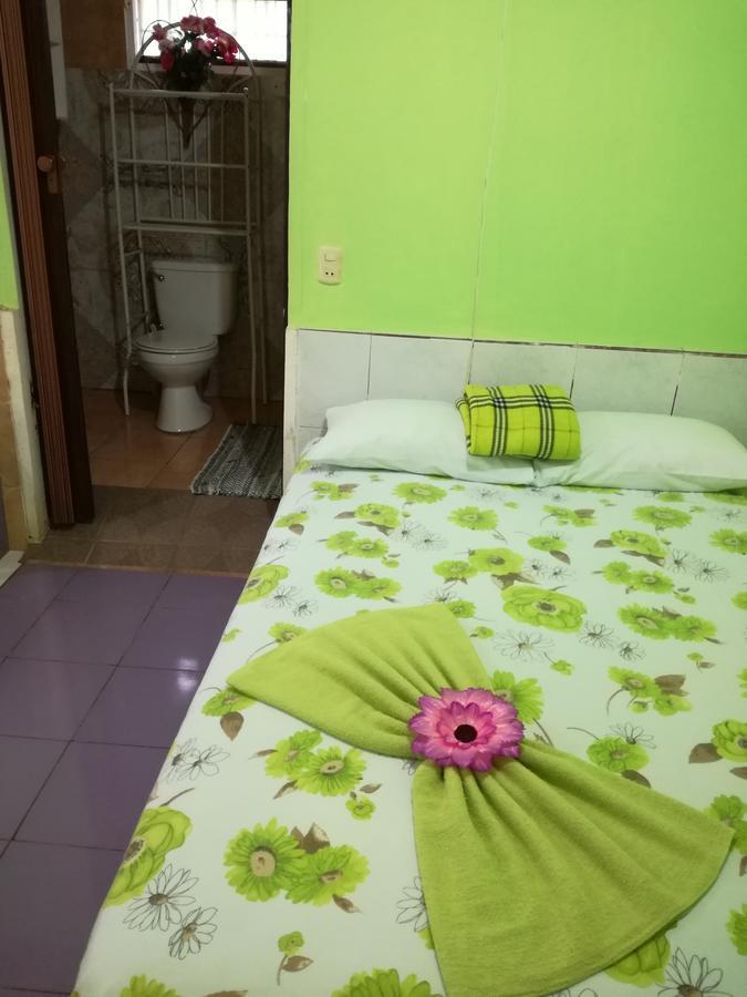 Hotel Margarita Sierpe エクステリア 写真
