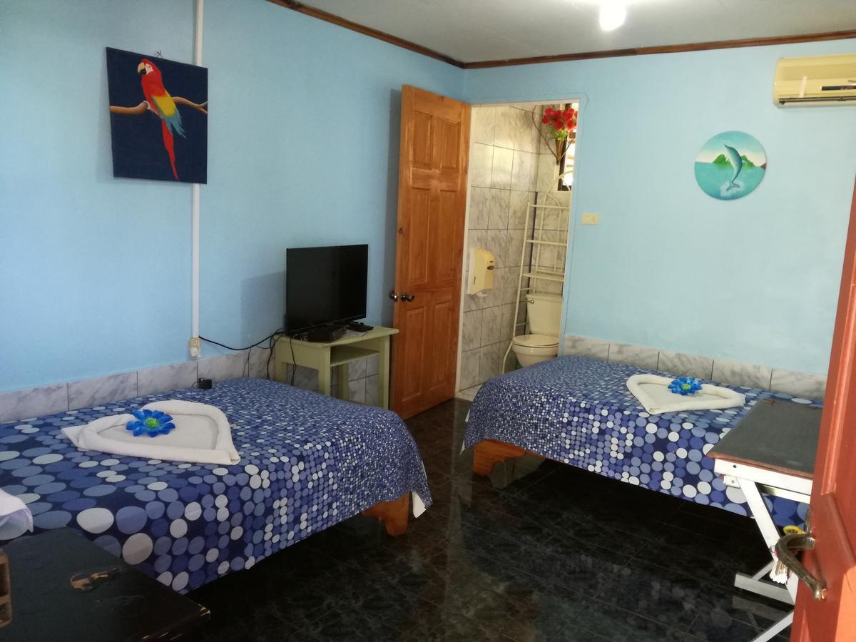 Hotel Margarita Sierpe エクステリア 写真