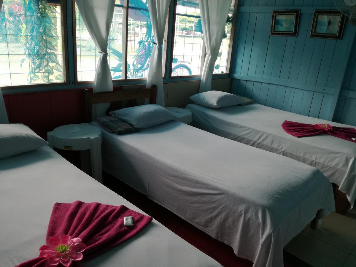 Hotel Margarita Sierpe エクステリア 写真